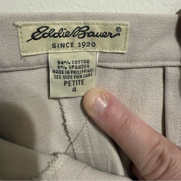 Eddie Bauer Cream Dress Pants with Tailored Fit - Picture 3 of 4